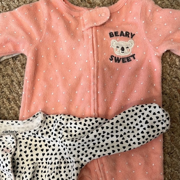 UEC CARTERS FOOTIE PAJAMAS - 3M - Picture 4 of 6